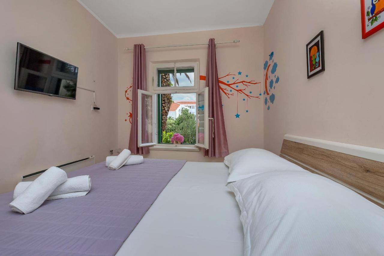 Apartman Montana, Town Centre Makarska Buitenkant foto