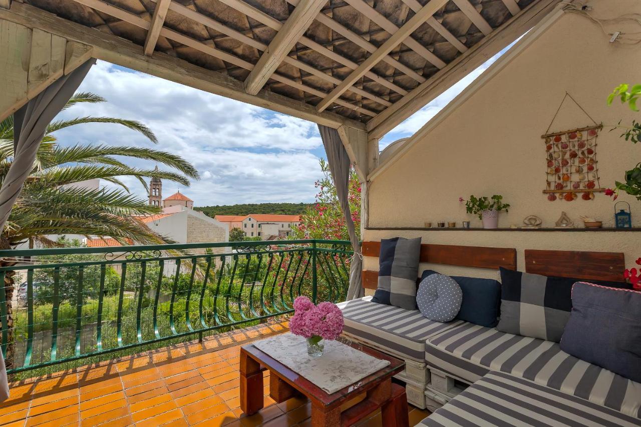 Apartman Montana, Town Centre Makarska Buitenkant foto