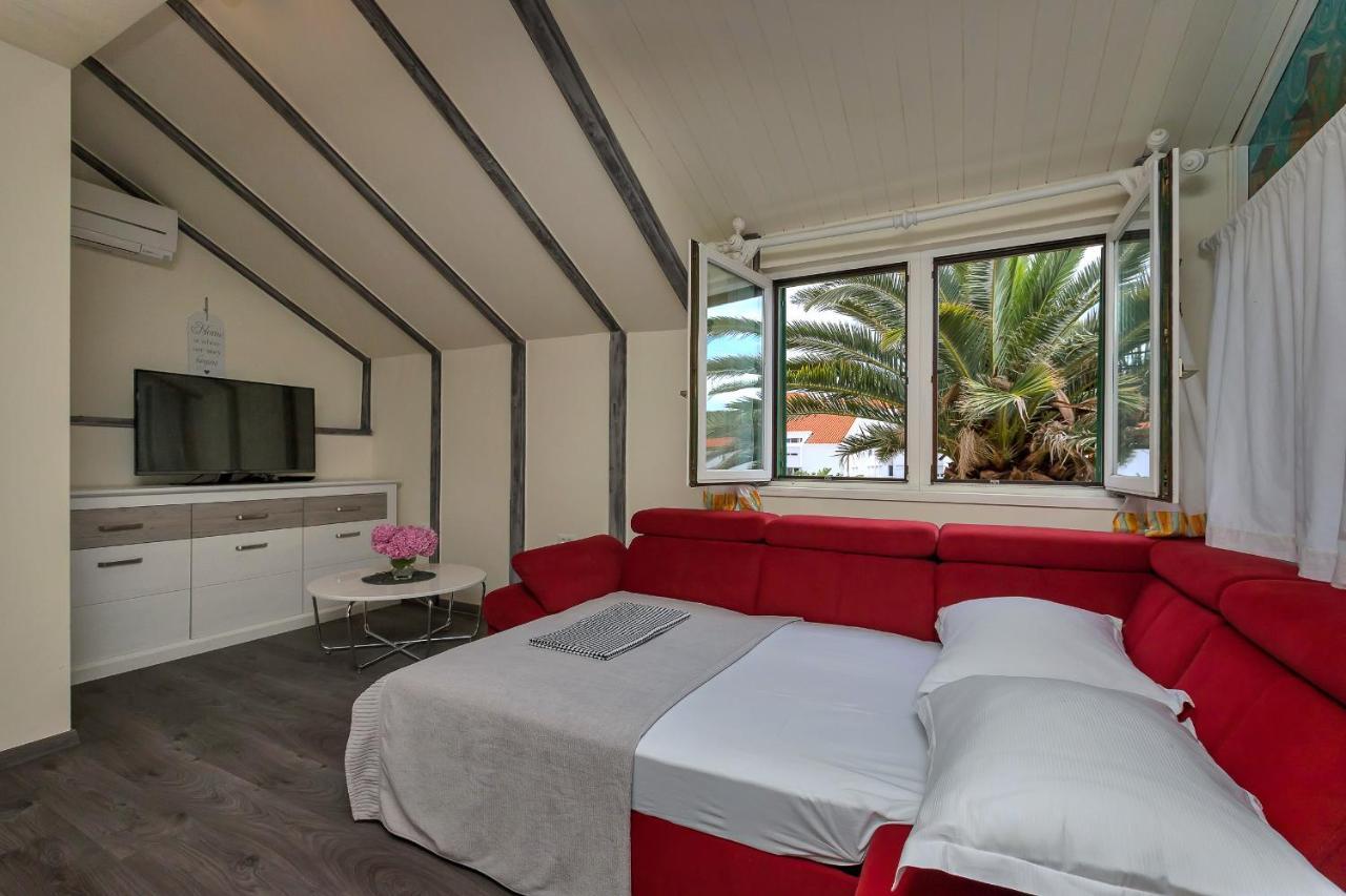 Apartman Montana, Town Centre Makarska Buitenkant foto