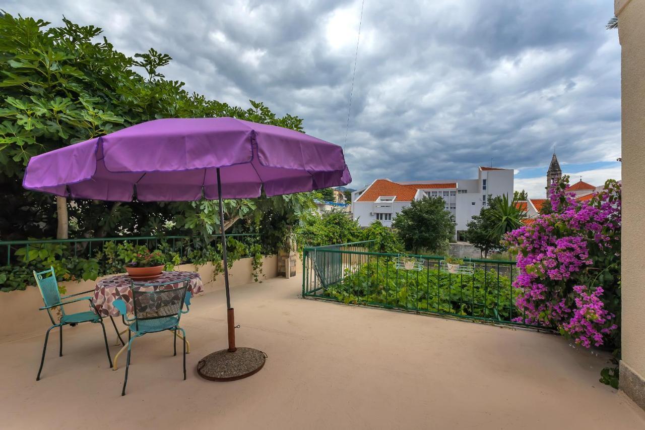 Apartman Montana, Town Centre Makarska Buitenkant foto